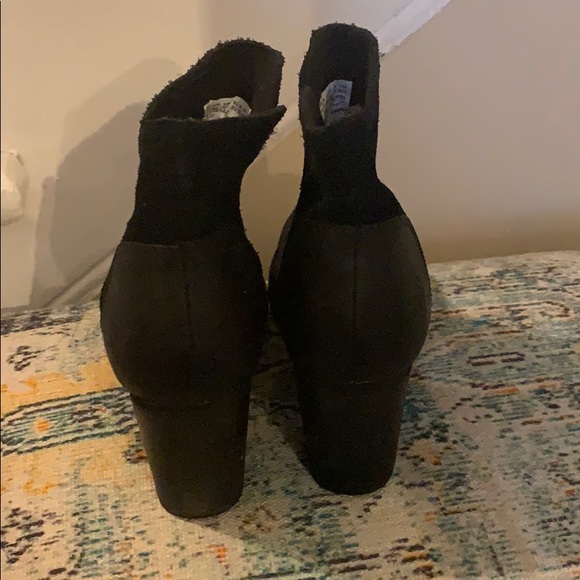 Timberland black booties - Picture 3 of 4